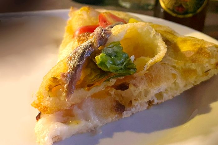 Pizza Sorpresa dal cornicione ripieno